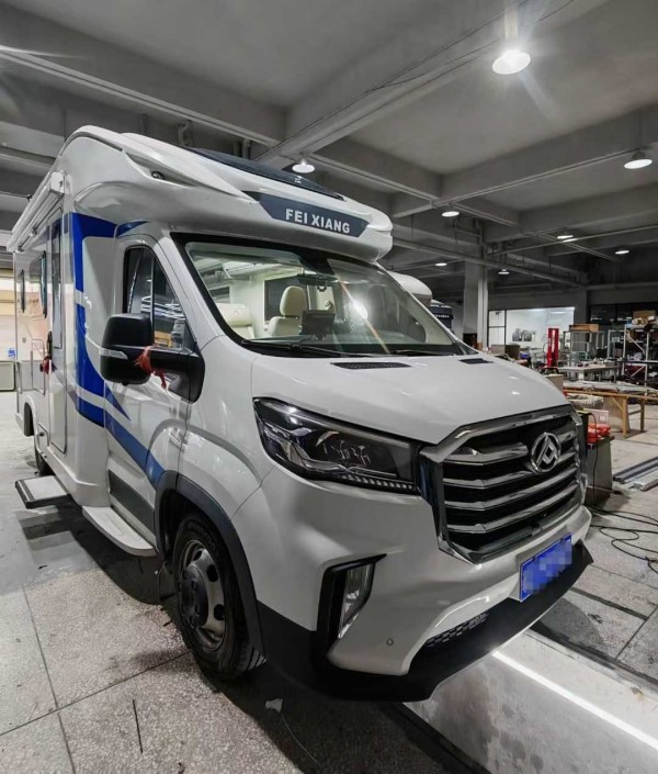 大通V90房车:升级-霸哥AG氮气减震